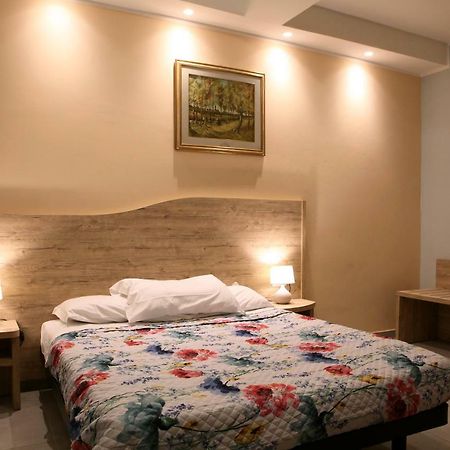 Bed and Breakfast La Casa Di Nonno Giulio Порто-Сант'Эльпидио Экстерьер фото
