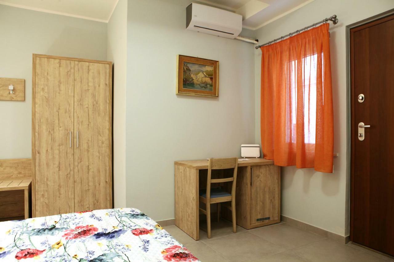 Bed and Breakfast La Casa Di Nonno Giulio Порто-Сант'Эльпидио Экстерьер фото